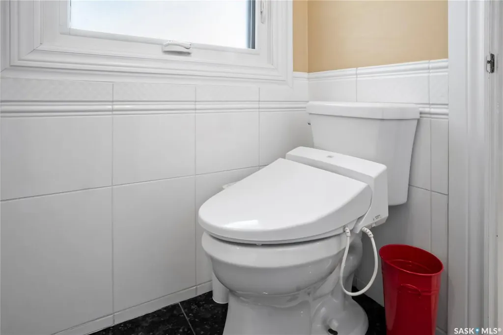 66 Leslie Place Regina SK S4S 6R2
