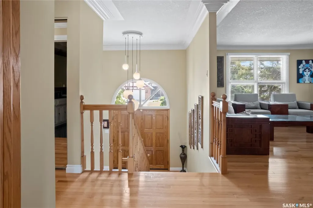66 Leslie Place Regina SK S4S 6R2