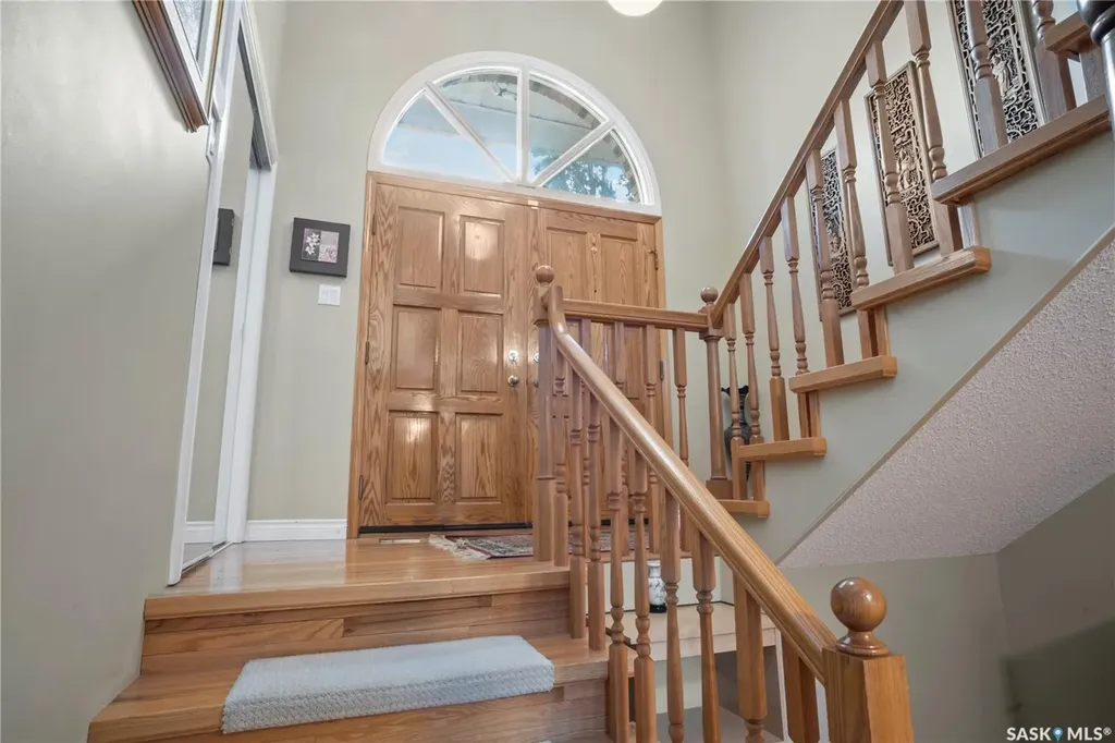 66 Leslie Place Regina SK S4S 6R2