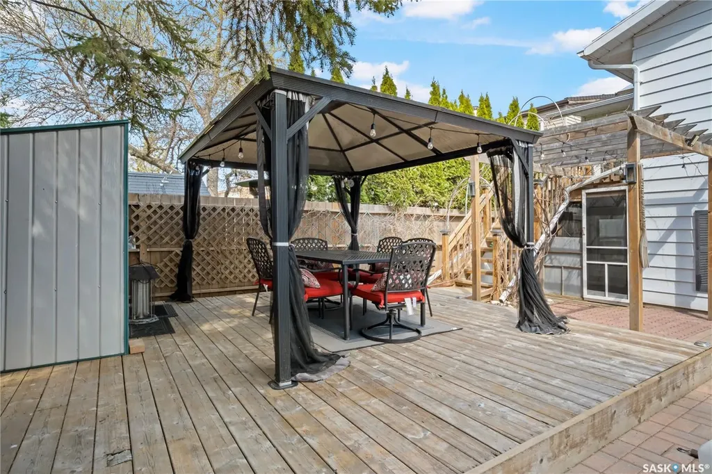 66 Leslie Place Regina SK S4S 6R2