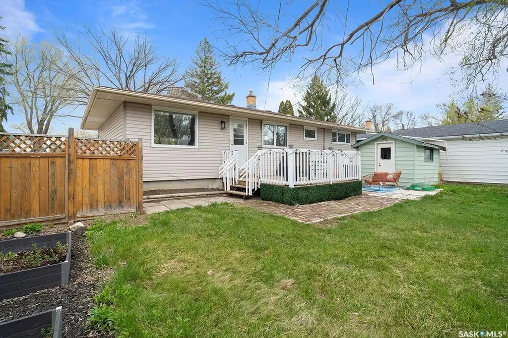 72 Cardinal Crescent Regina SK S4S 4Y5