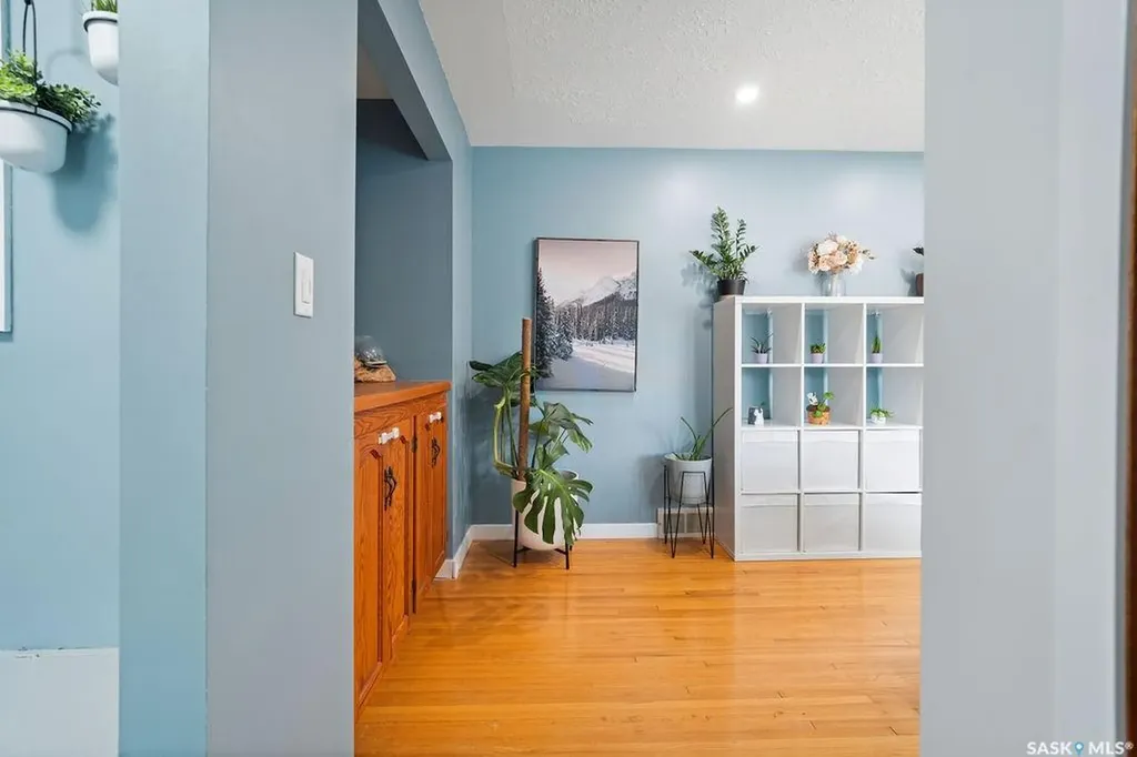 72 Cardinal Crescent Regina SK S4S 4Y5