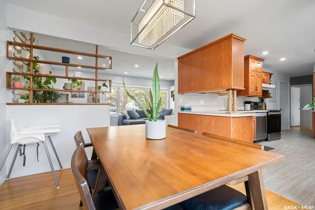 72 Cardinal Crescent Regina SK S4S 4Y5
