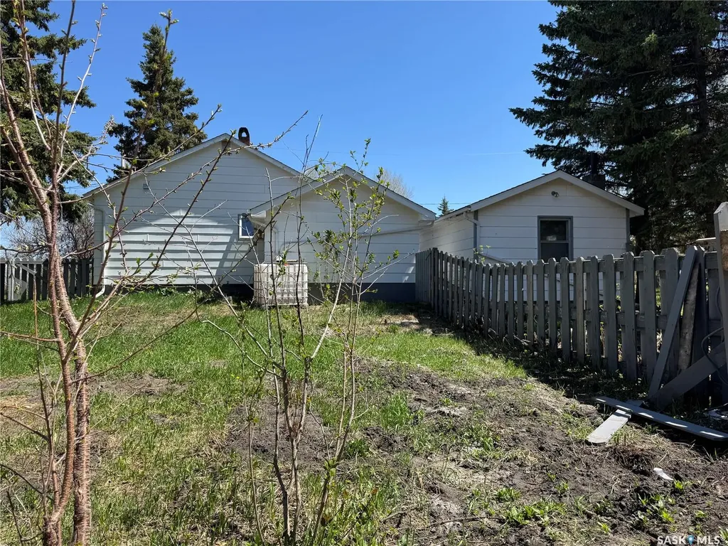 728 Mcintosh Street Foam Lake SK S0A 1A0