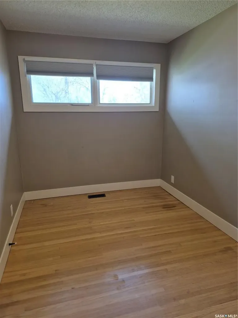 4515 Sherwood Drive Regina SK S4R 3B3