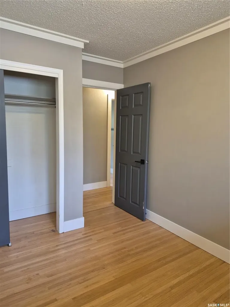 4515 Sherwood Drive Regina SK S4R 3B3