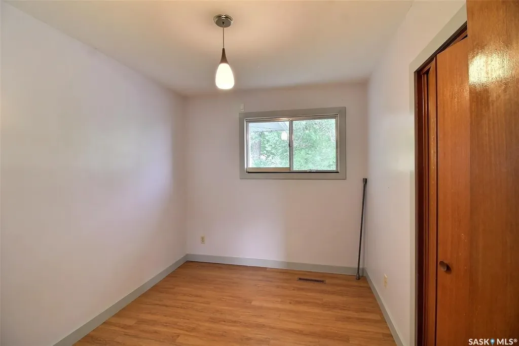 2800 1st Avenue E Prince Albert SK S6V 2C8