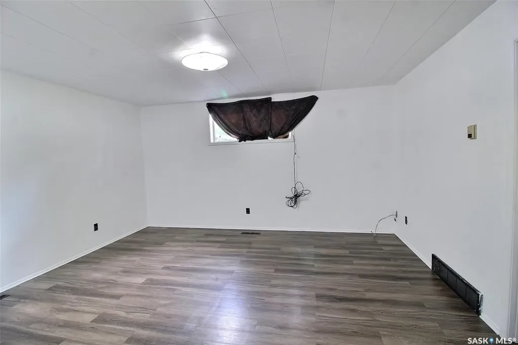 2800 1st Avenue E Prince Albert SK S6V 2C8