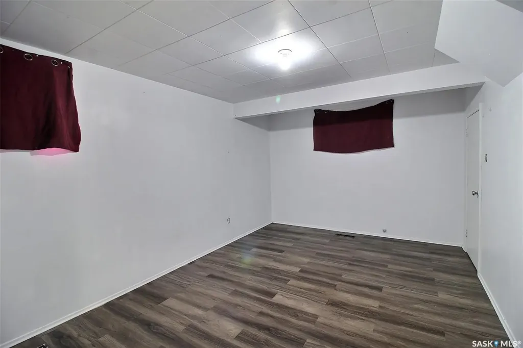 2800 1st Avenue E Prince Albert SK S6V 2C8