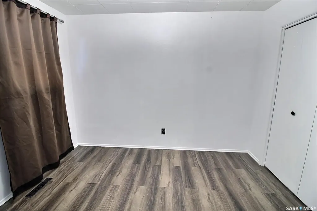 2800 1st Avenue E Prince Albert SK S6V 2C8