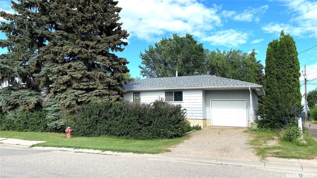 2800 1st Avenue E Prince Albert SK S6V 2C8