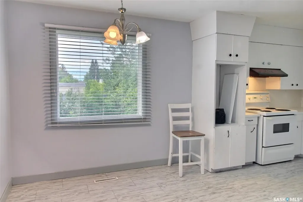 2800 1st Avenue E Prince Albert SK S6V 2C8