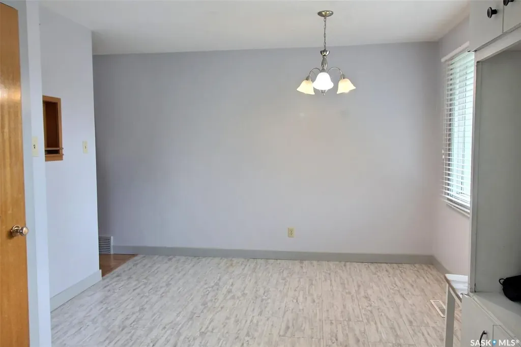 2800 1st Avenue E Prince Albert SK S6V 2C8