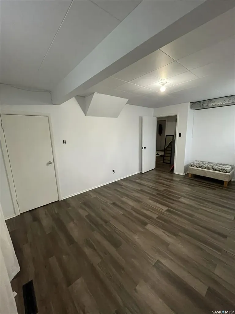 2800 1st Avenue E Prince Albert SK S6V 2C8