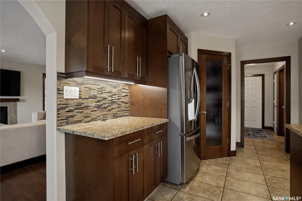 8034 Fairways West Drive Regina SK S4Y 0A5