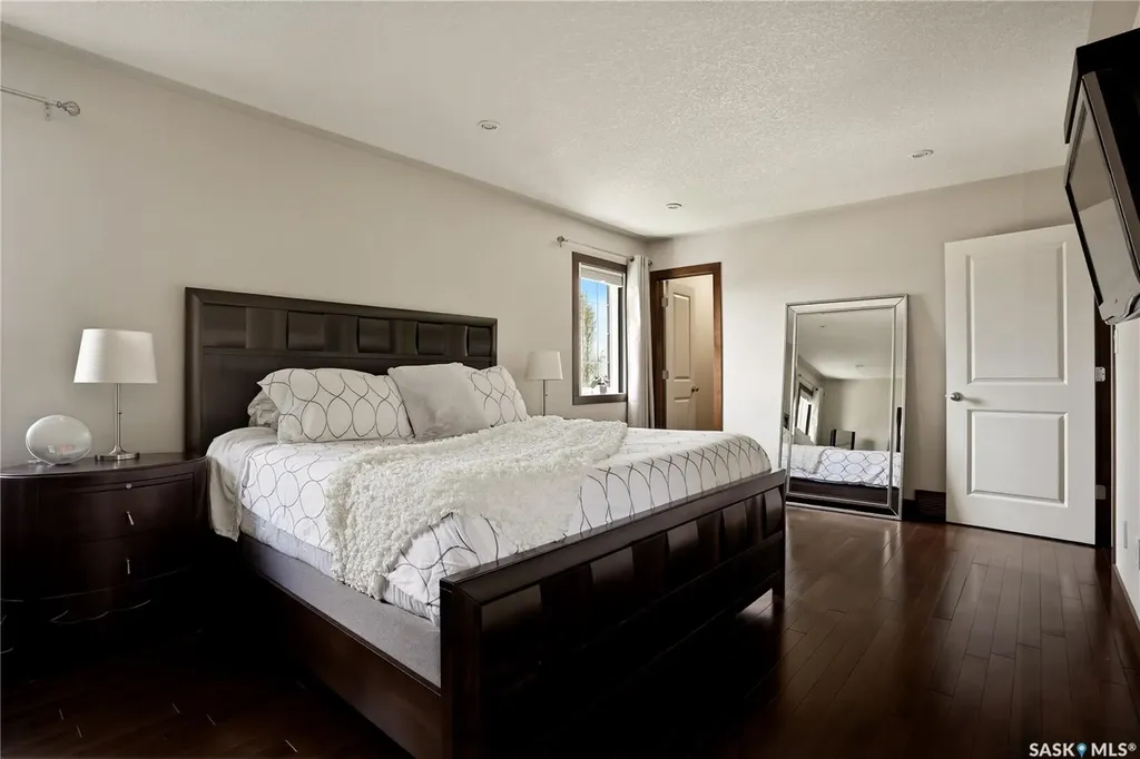 8034 Fairways West Drive Regina SK S4Y 0A5