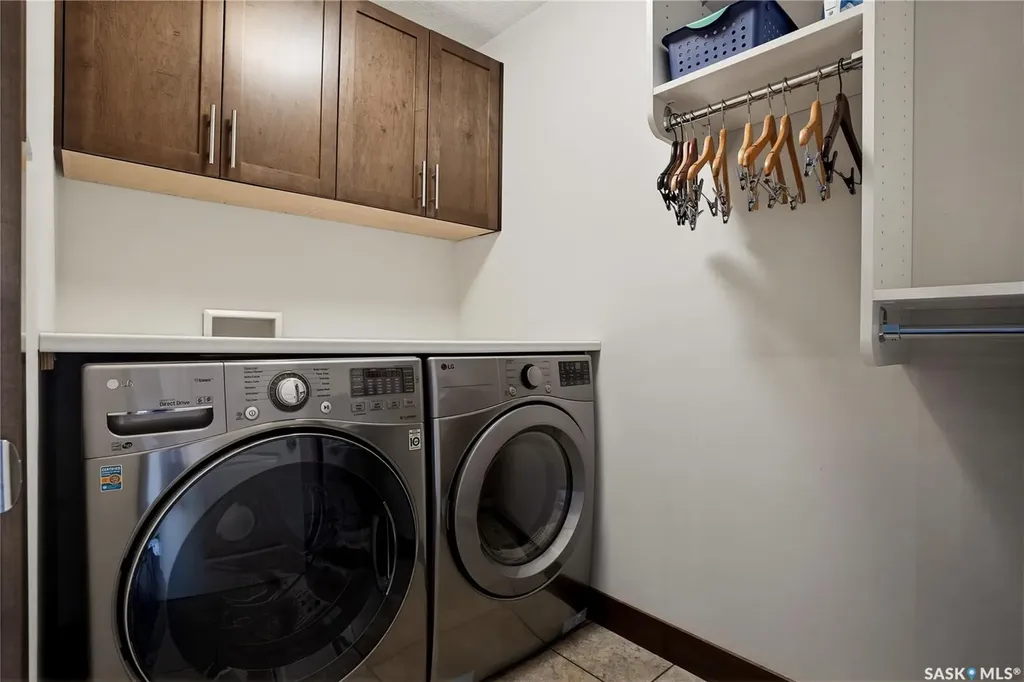 8034 Fairways West Drive Regina SK S4Y 0A5