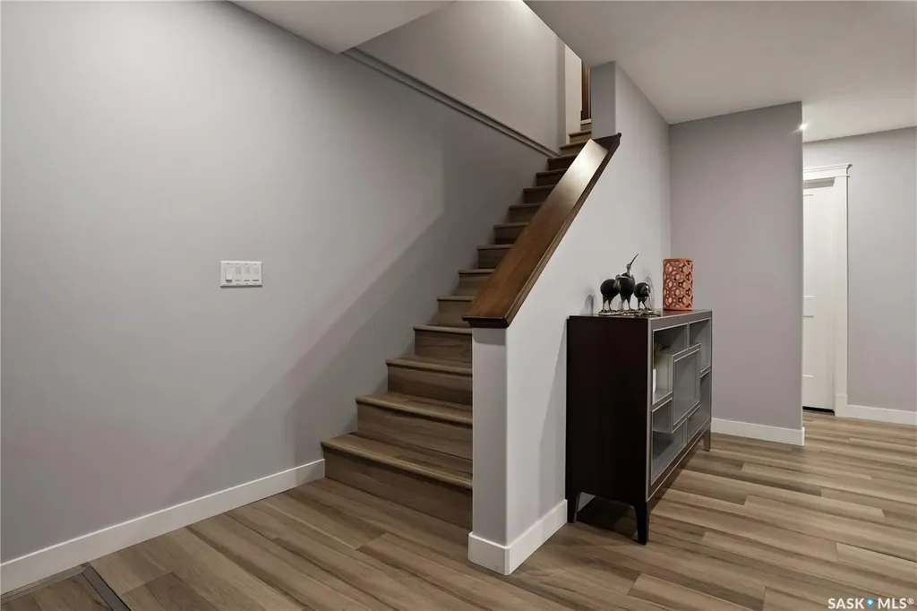 8034 Fairways West Drive Regina SK S4Y 0A5