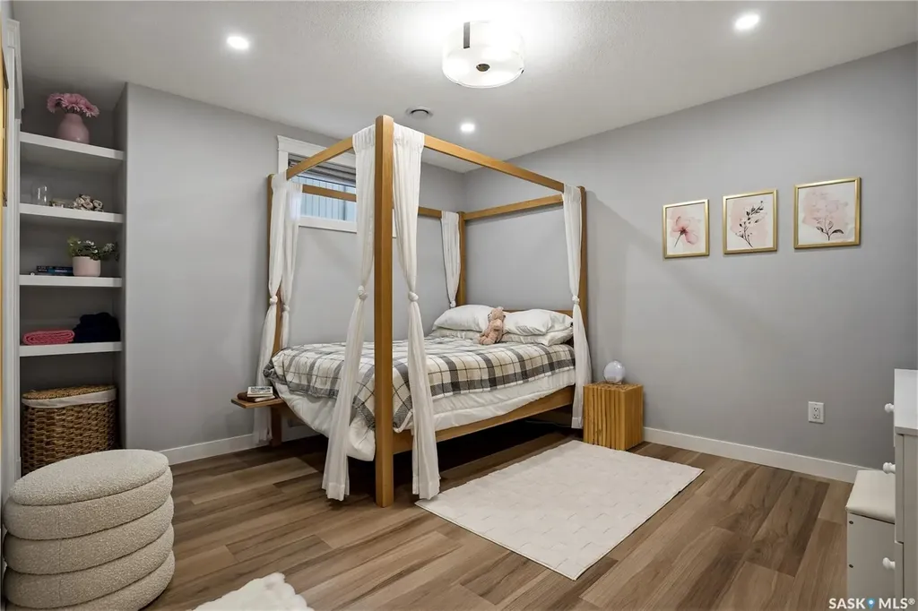 8034 Fairways West Drive Regina SK S4Y 0A5