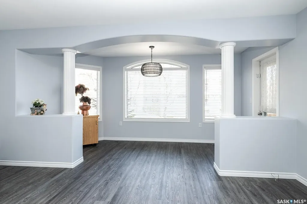 230 Heath Avenue Saskatoon SK S7S 1N7