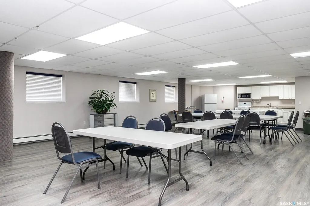 230 Heath Avenue Saskatoon SK S7S 1N7