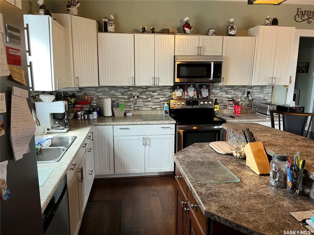 158 Municipal Road Coronach SK S0H 0Z0