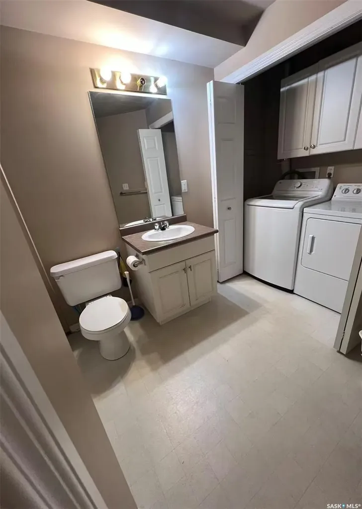 103 Banyan Crescent Saskatoon SK S7V 1G2