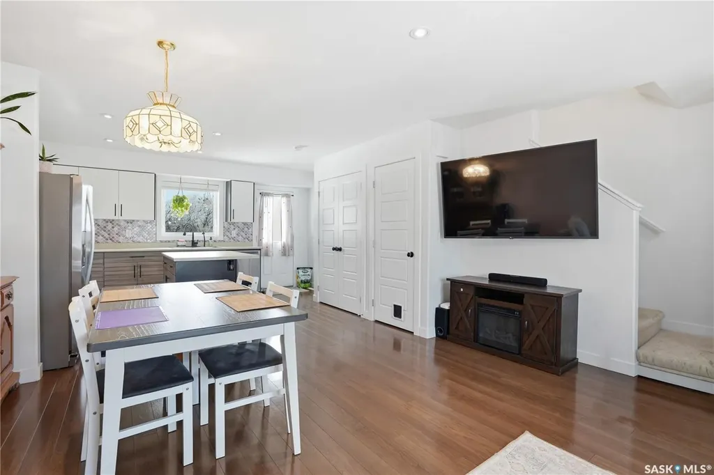 266 Parkview Cove Osler SK S0K 3A0