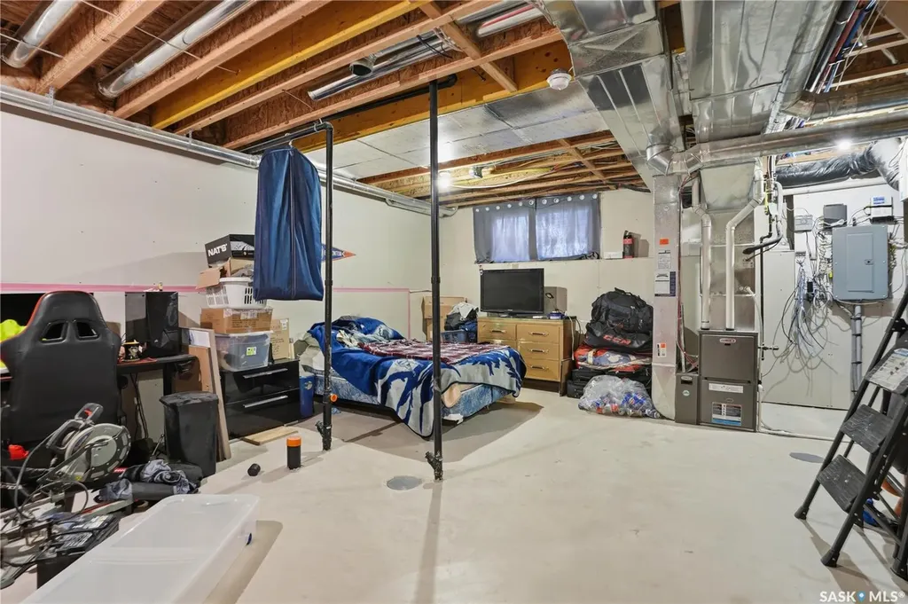 266 Parkview Cove Osler SK S0K 3A0