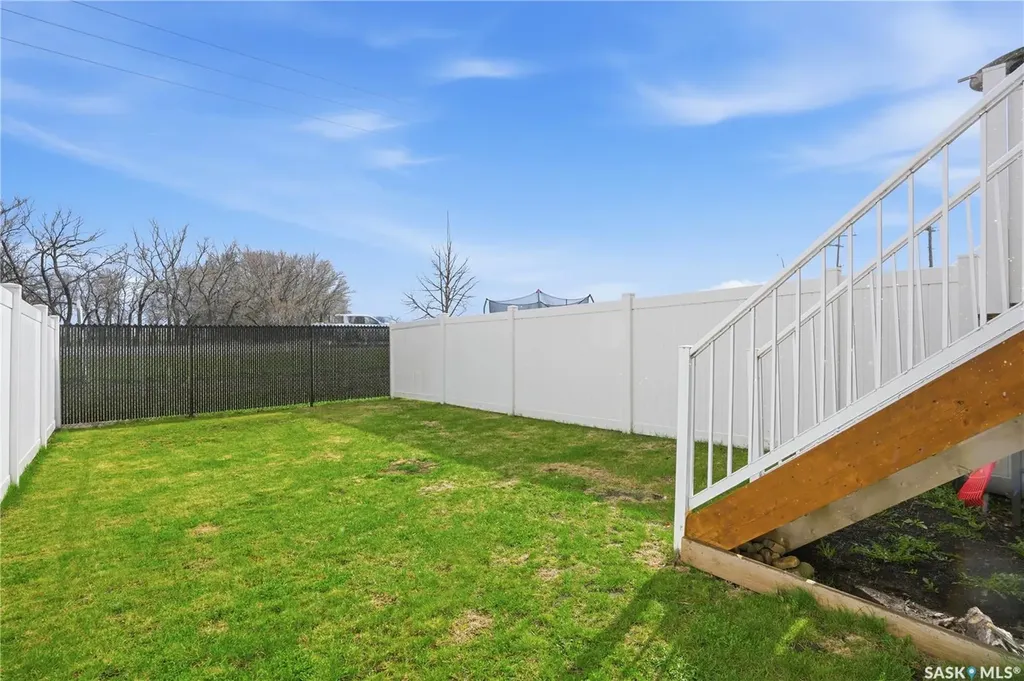 266 Parkview Cove Osler SK S0K 3A0