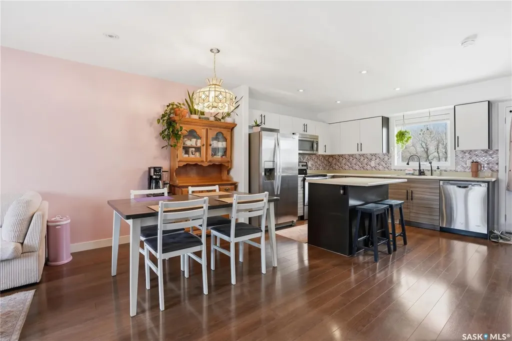 266 Parkview Cove Osler SK S0K 3A0