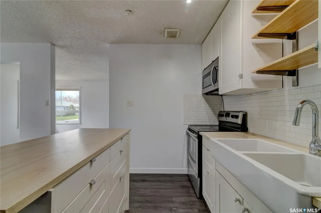 3 Hunt Crescent Regina SK S4N 5K7