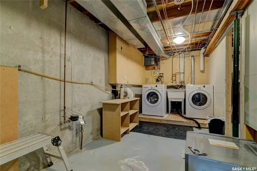 3 Hunt Crescent Regina SK S4N 5K7