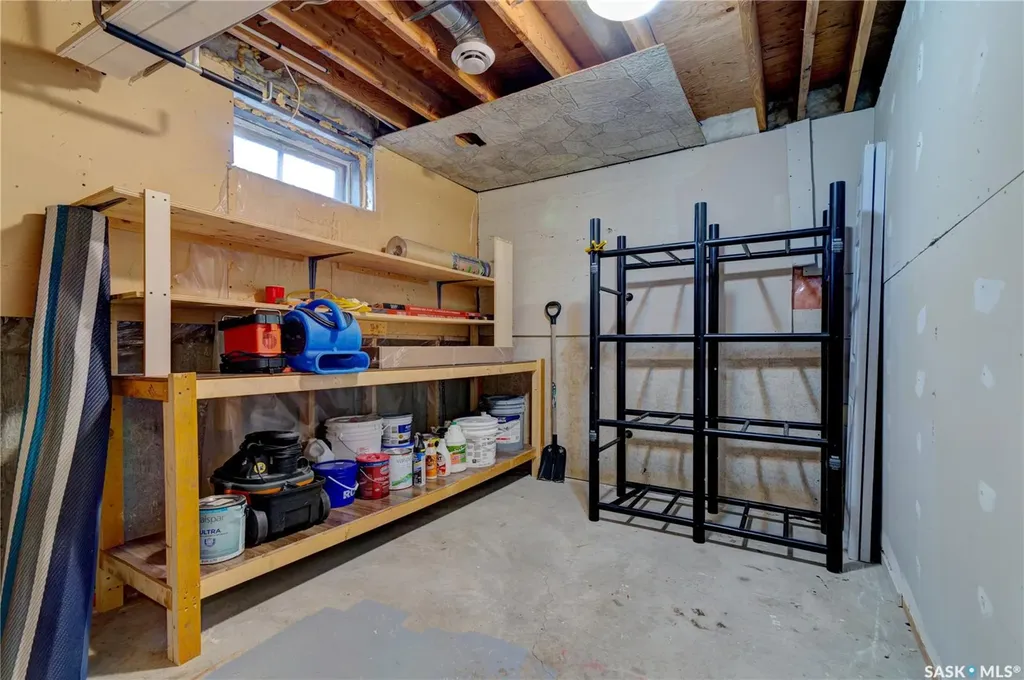 3 Hunt Crescent Regina SK S4N 5K7