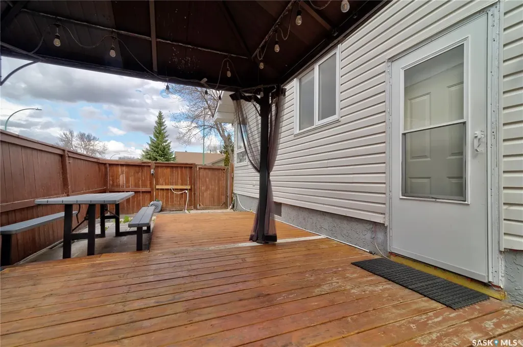 3 Hunt Crescent Regina SK S4N 5K7