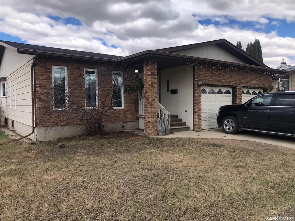 304 1st Avenue NE Preeceville SK S0A 3B0