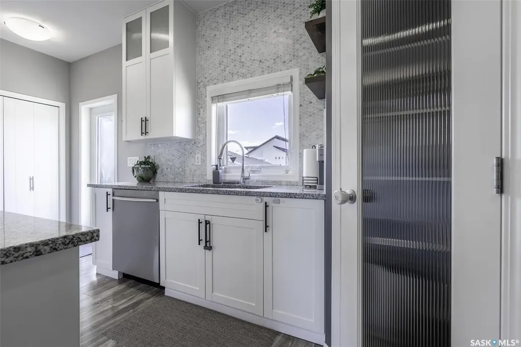 4119 33rd Street W Saskatoon SK S7R 0M4