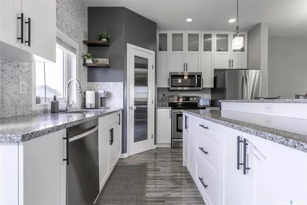 4119 33rd Street W Saskatoon SK S7R 0M4