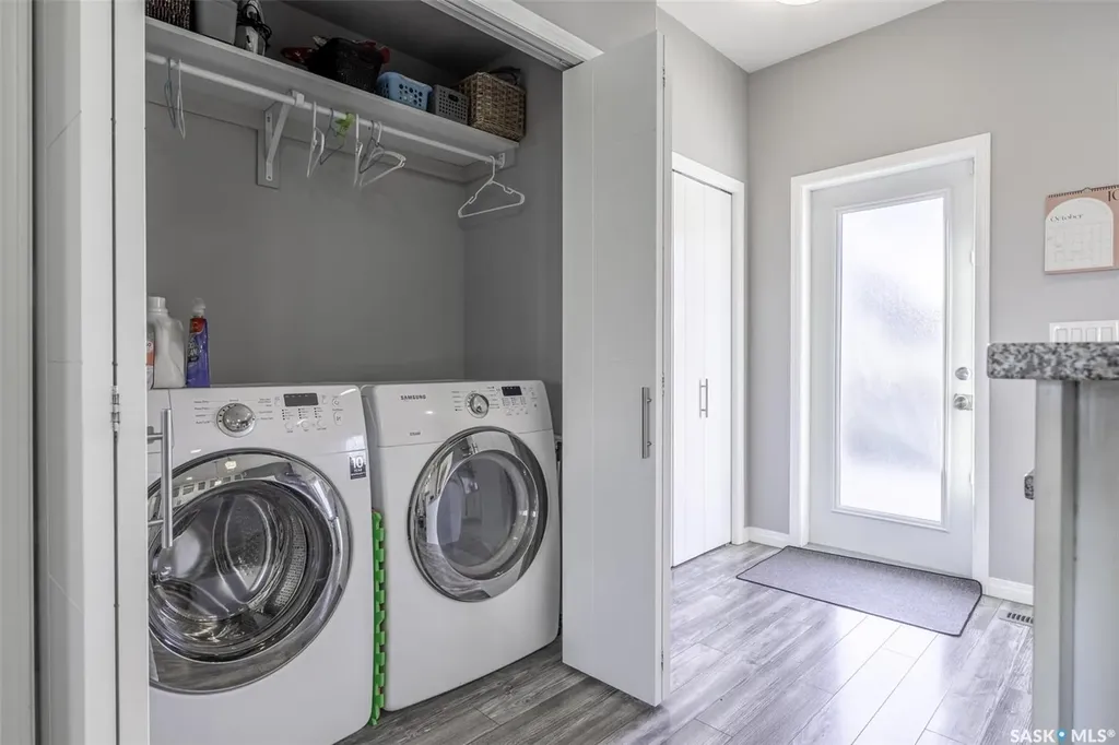 4119 33rd Street W Saskatoon SK S7R 0M4