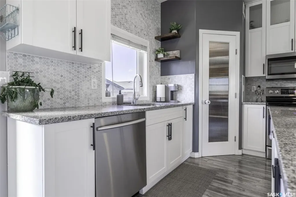 4119 33rd Street W Saskatoon SK S7R 0M4