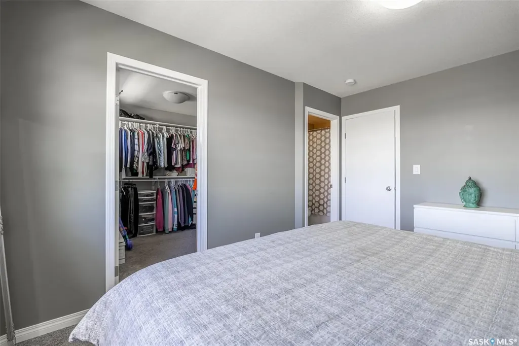 4119 33rd Street W Saskatoon SK S7R 0M4
