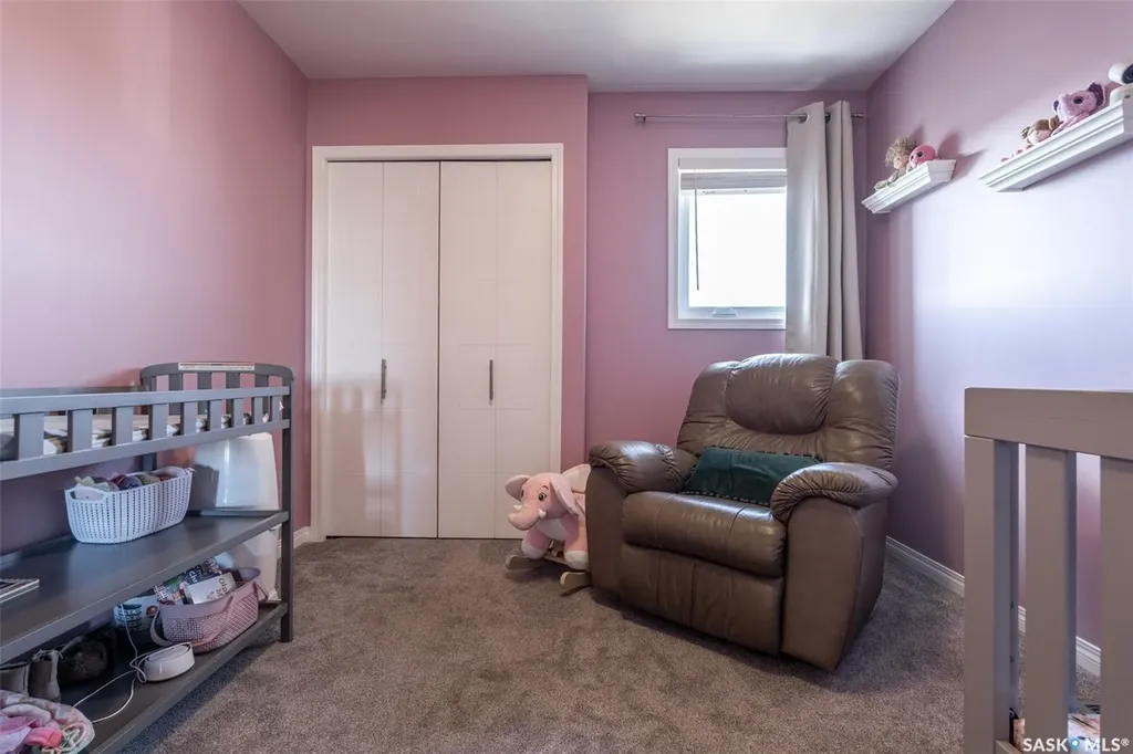 4119 33rd Street W Saskatoon SK S7R 0M4