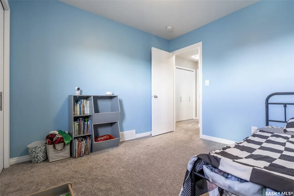 4119 33rd Street W Saskatoon SK S7R 0M4