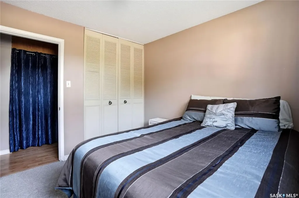 35 Mcinnis Crescent Regina SK S4R 3E7
