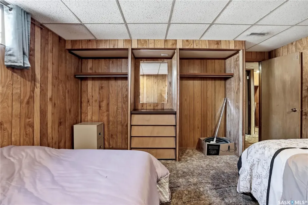 35 Mcinnis Crescent Regina SK S4R 3E7