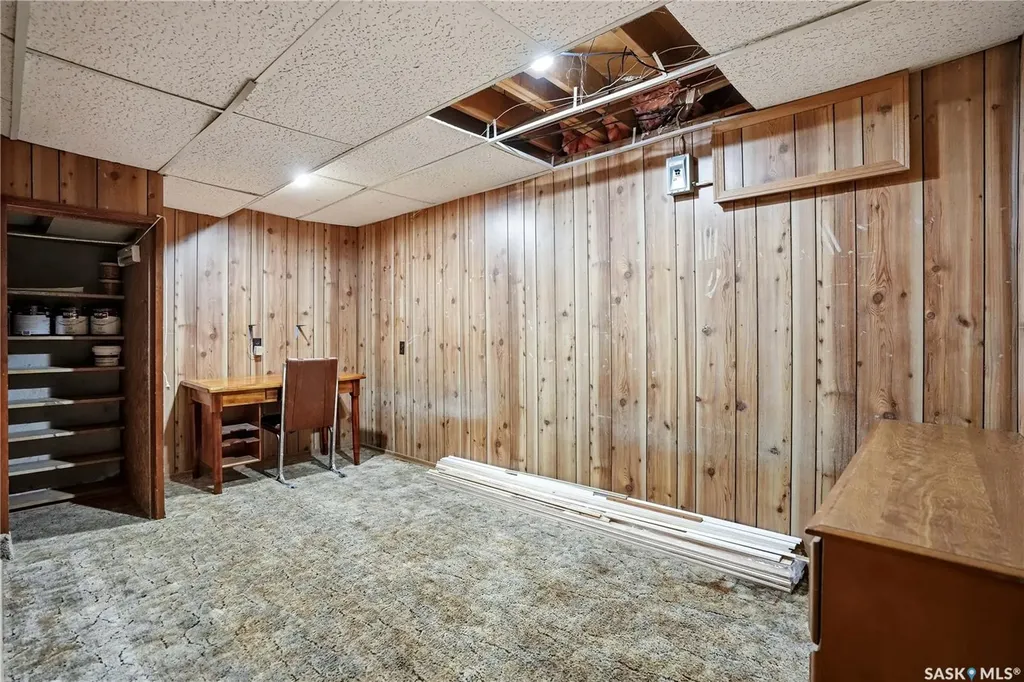 35 Mcinnis Crescent Regina SK S4R 3E7