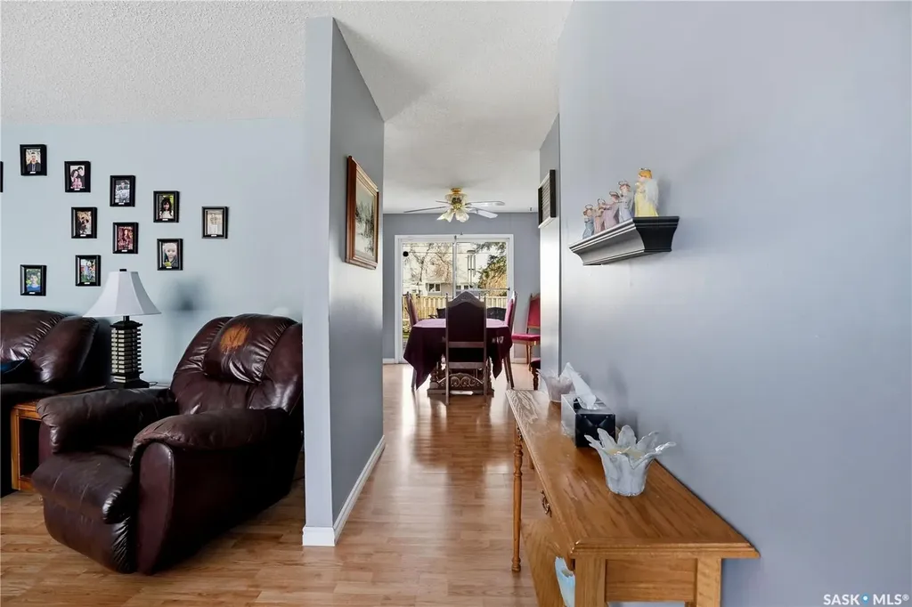 35 Mcinnis Crescent Regina SK S4R 3E7