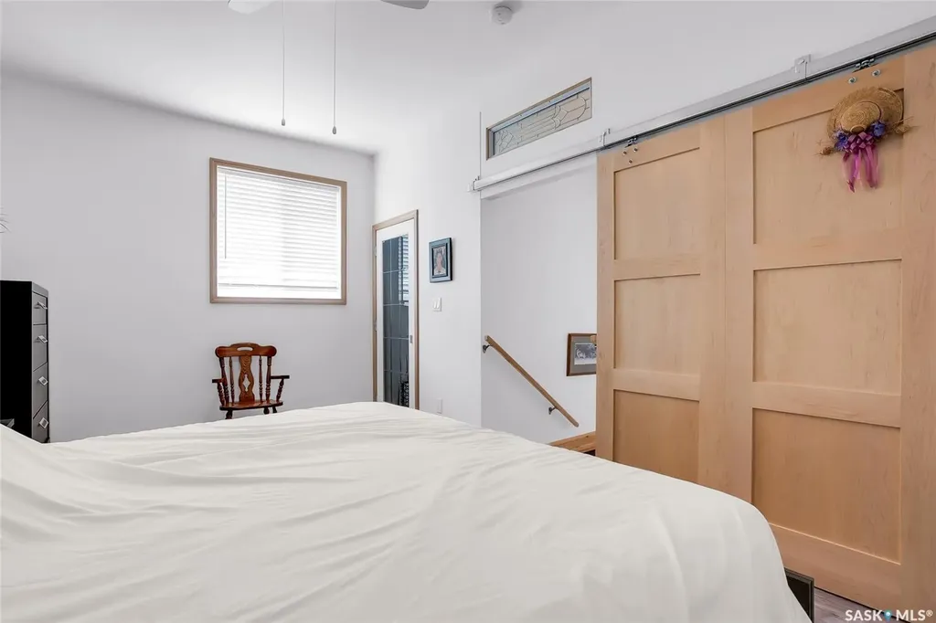 310 F Avenue S Saskatoon SK S7M 1T2