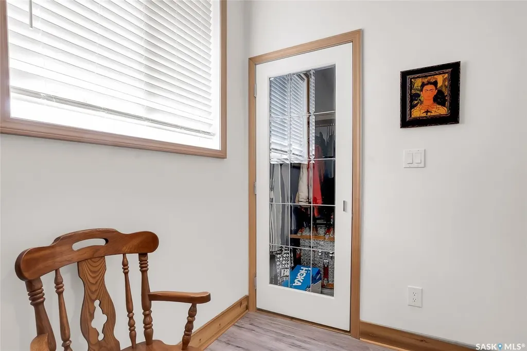 310 F Avenue S Saskatoon SK S7M 1T2