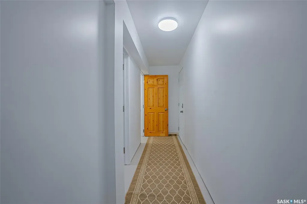 310 F Avenue S Saskatoon SK S7M 1T2
